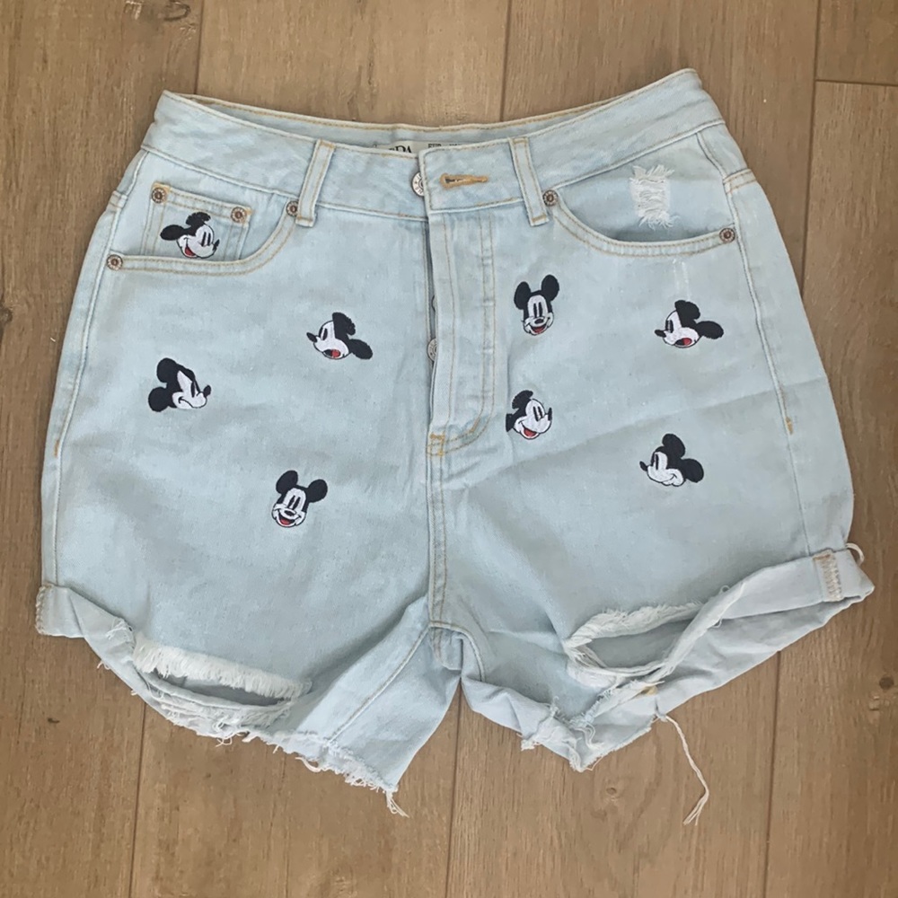 Zara Mickey Mouse Disney Jean Shorts
